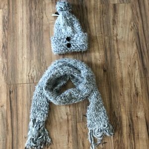 Hat and Scarf Set